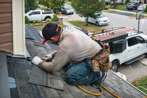 Professional Roofing technician working in Lakeview, NY